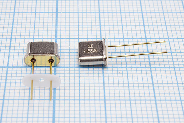 21855 \UM5\16\ 10\ 20/-20~70C\UM-5[SDE]\1Г +IS --- Кварцевые резонаторы (пьезокерамические, диэлектрические, ПАВ (SAW), резонаторы из других пьезоматериалов)