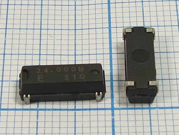 24000 \SMD12545P4\16\ 50\\MA-406\1Г (24.000) --- Кварцевые резонаторы (пьезокерамические, диэлектрические, ПАВ (SAW), резонаторы из других пьезоматериалов)