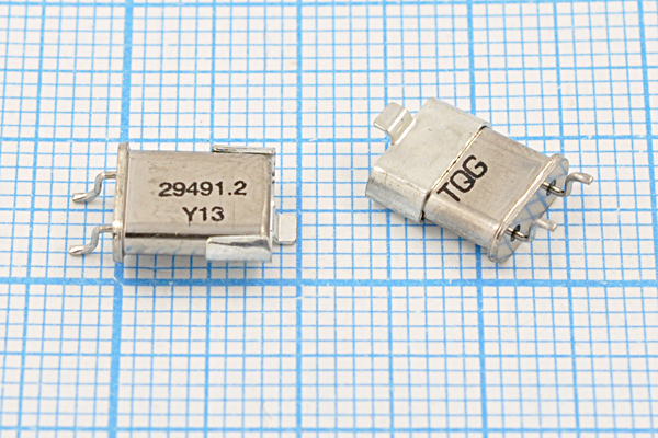 29491,2 \SMC-UM1A\32\\\\1Г (29491,2 Y13 TQG) --- Кварцевые резонаторы (пьезокерамические, диэлектрические, ПАВ (SAW), резонаторы из других пьезоматериалов)
