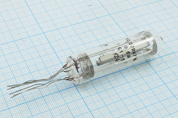 9,9915 \СФ\\\\С1-1\1Г 19x72 --- Кварцевые резонаторы (пьезокерамические, диэлектрические, ПАВ (SAW), резонаторы из других пьезоматериалов)