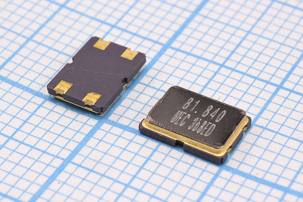 81840 \SMD07050C4\S\ 10\ /-20~70C\MQ[MEC]\3Г --- Кварцевые резонаторы (пьезокерамические, диэлектрические, ПАВ (SAW), резонаторы из других пьезоматериалов)