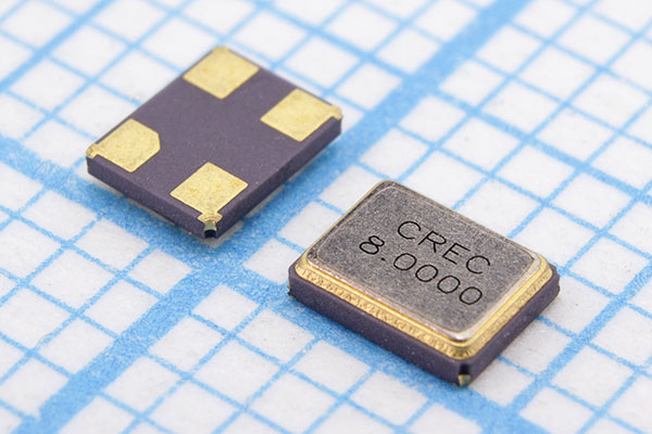 8000 \SMD03225C4\20\ 20\ 60/-40~105C\XMD\1Г CREC --- Кварцевые резонаторы (пьезокерамические, диэлектрические, ПАВ (SAW), резонаторы из других пьезоматериалов)