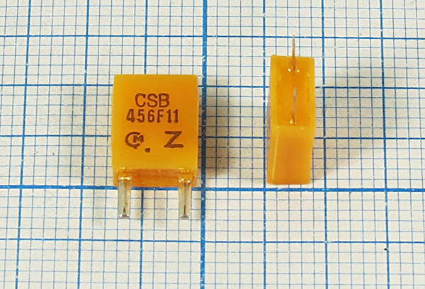 456 \C07x4x09P2\\\\CSB456F11\2P-2 --- Кварцевые резонаторы (пьезокерамические, диэлектрические, ПАВ (SAW), резонаторы из других пьезоматериалов)