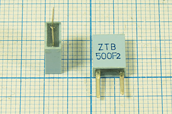 500 \C07x4x09P2\\\\ZTB500F 2\2P-2 --- Кварцевые резонаторы (пьезокерамические, диэлектрические, ПАВ (SAW), резонаторы из других пьезоматериалов)