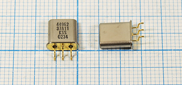 ф 44962,5 \пол\ 13/3\SMD-UM1-3\3C\MXF44,9625-13A\\ --- Кварцевые фильтры (диэлектрические, пьезокерамические, ПАВ (SAW), ФЭМ, фильтры из других пьезоматериалов)