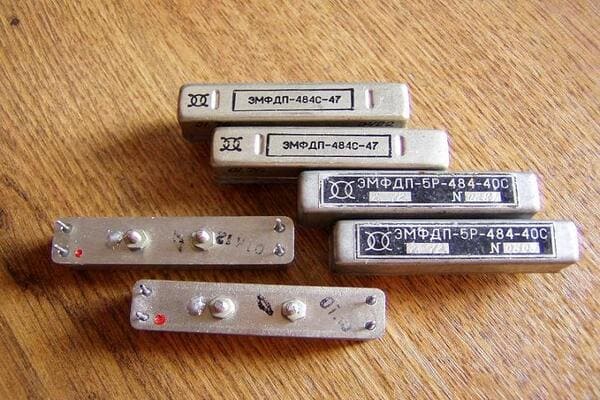 ф 484 \пол\ 47/6\\\ЭМФДП-484С-47\\ --- Кварцевые фильтры (диэлектрические, пьезокерамические, ПАВ (SAW), ФЭМ, фильтры из других пьезоматериалов)