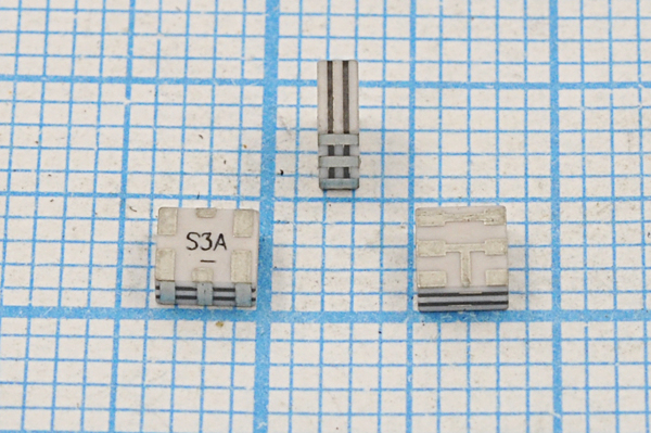 ф 10700 \пол\180/3\C03531C4\\LTCS10,7MS3\\SDE (S3A --- Кварцевые фильтры (диэлектрические, пьезокерамические, ПАВ (SAW), ФЭМ, фильтры из других пьезоматериалов)