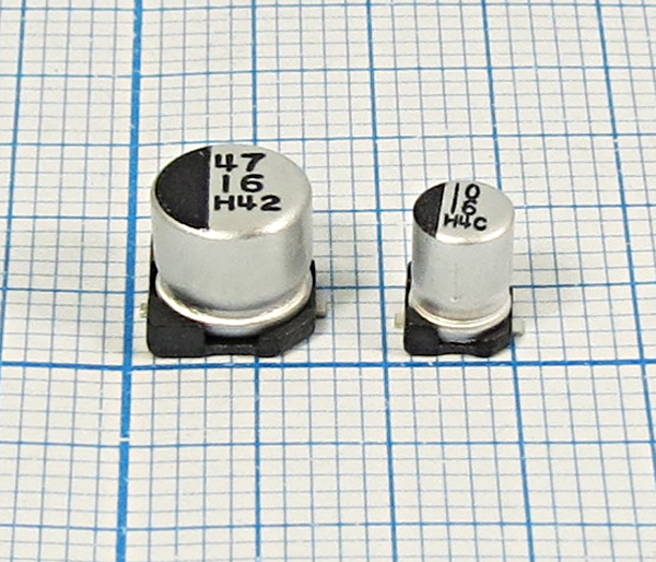 кэ    33\  4\SMD04x04x05C2\20\+85C\Al\2C\SS\KJE --- Конденсаторы электролитические