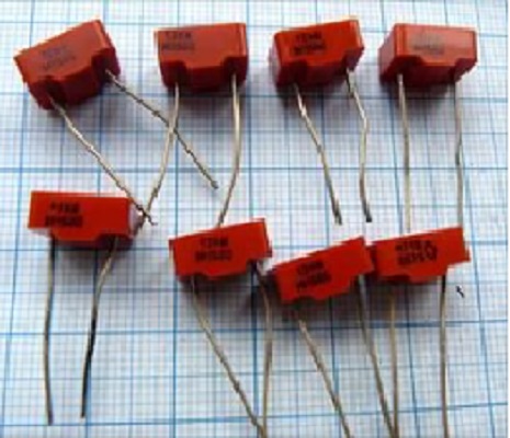 к    0,015 мкФ\   50\ 7x 4x 4\\ +85C\Н90\\К10-17а --- Конденсаторы керамические