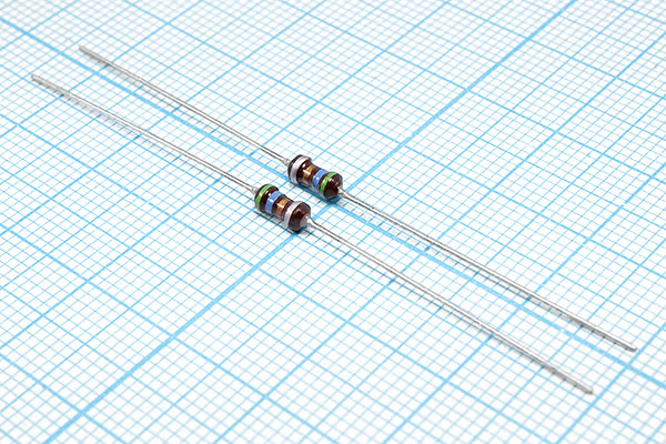 индук   5,6мкГн\ 0,500А\AXI2,5x 6,5\\\\\EC24\ --- Дроссели(катушки индуктивности)