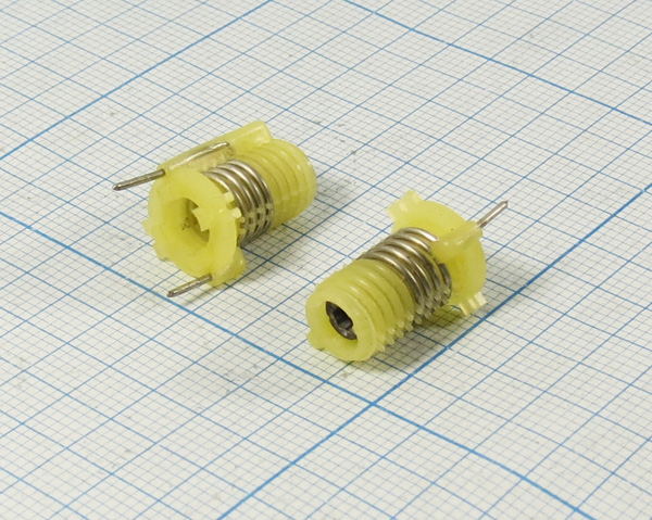 индук КИВП        4,5витка\\10x10x15\\жел --- Катушки переменной индуктивности