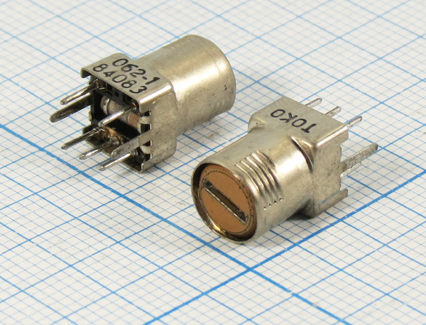 индук КИВП      0,7МГц\\7,3x7,3x14,0\Ккер\ --- Катушки переменной индуктивности