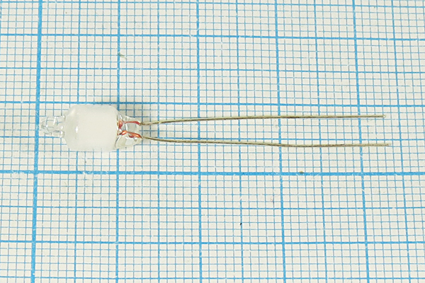 Л    \2LW\ \зел\\ 6 x12\ГР\LL-104C\ --- Лампы накаливания, газоразрядные, светодиодные и люминесцентные. Стартеры для люминесцентных ламп