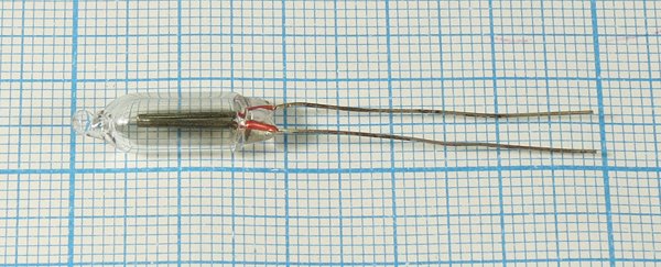 Л    \2LW\ \кр\\ 6 x20\ГР\LL-103F\ --- Лампы накаливания, газоразрядные, светодиодные и люминесцентные. Стартеры для люминесцентных ламп